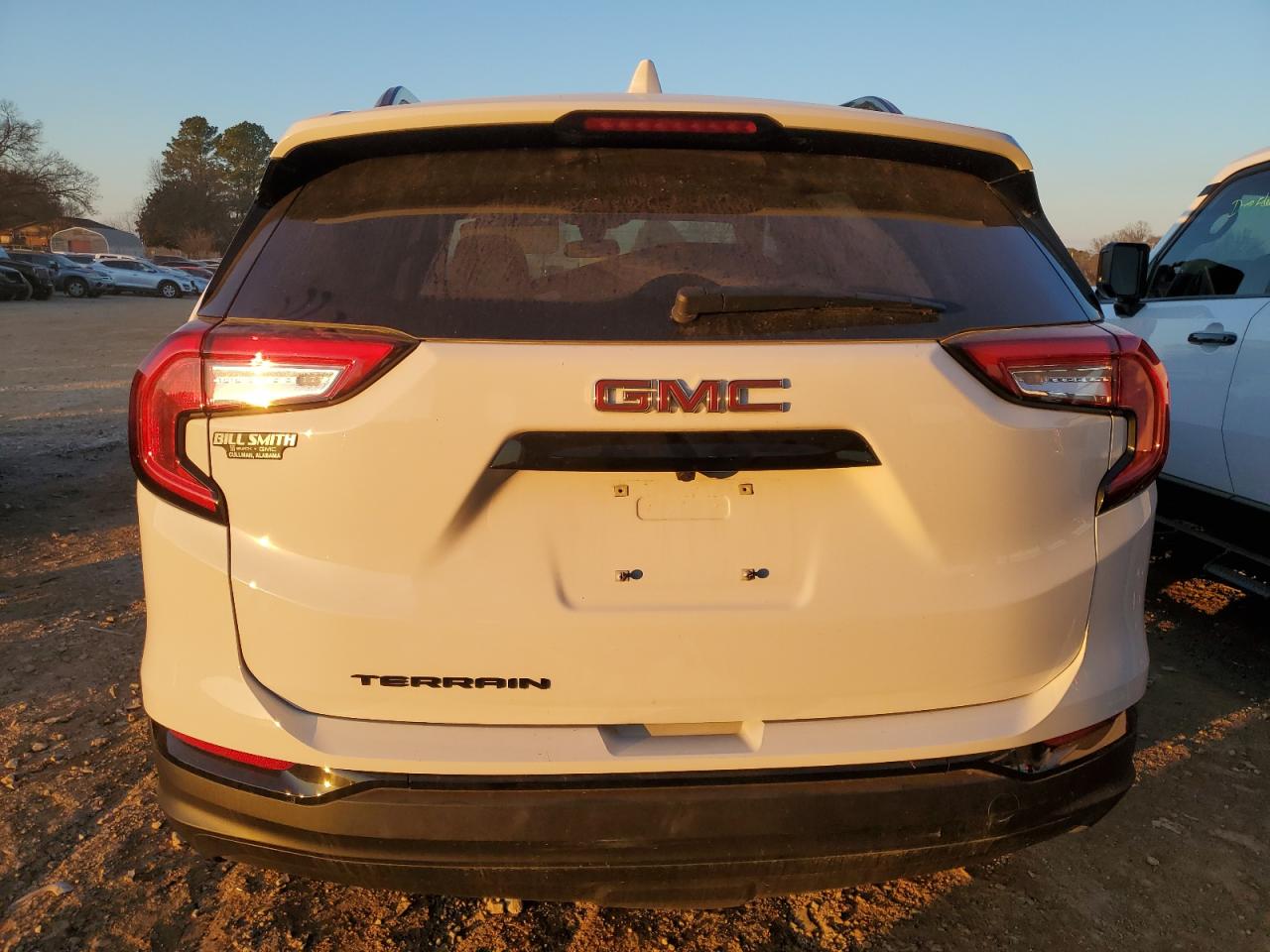 2024 GMC TERRAIN SLE VIN:3GKALMEG5RL319083