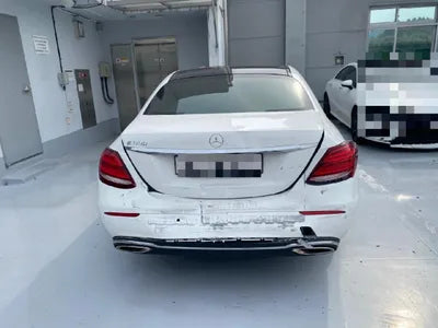 2016 Mercedes-Benz E 300 VIN: