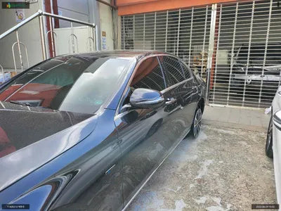 2021 Mercedes-Benz E 300 W1KZF5EB0MA947056 VIN:W1KZF5EB0MA947056