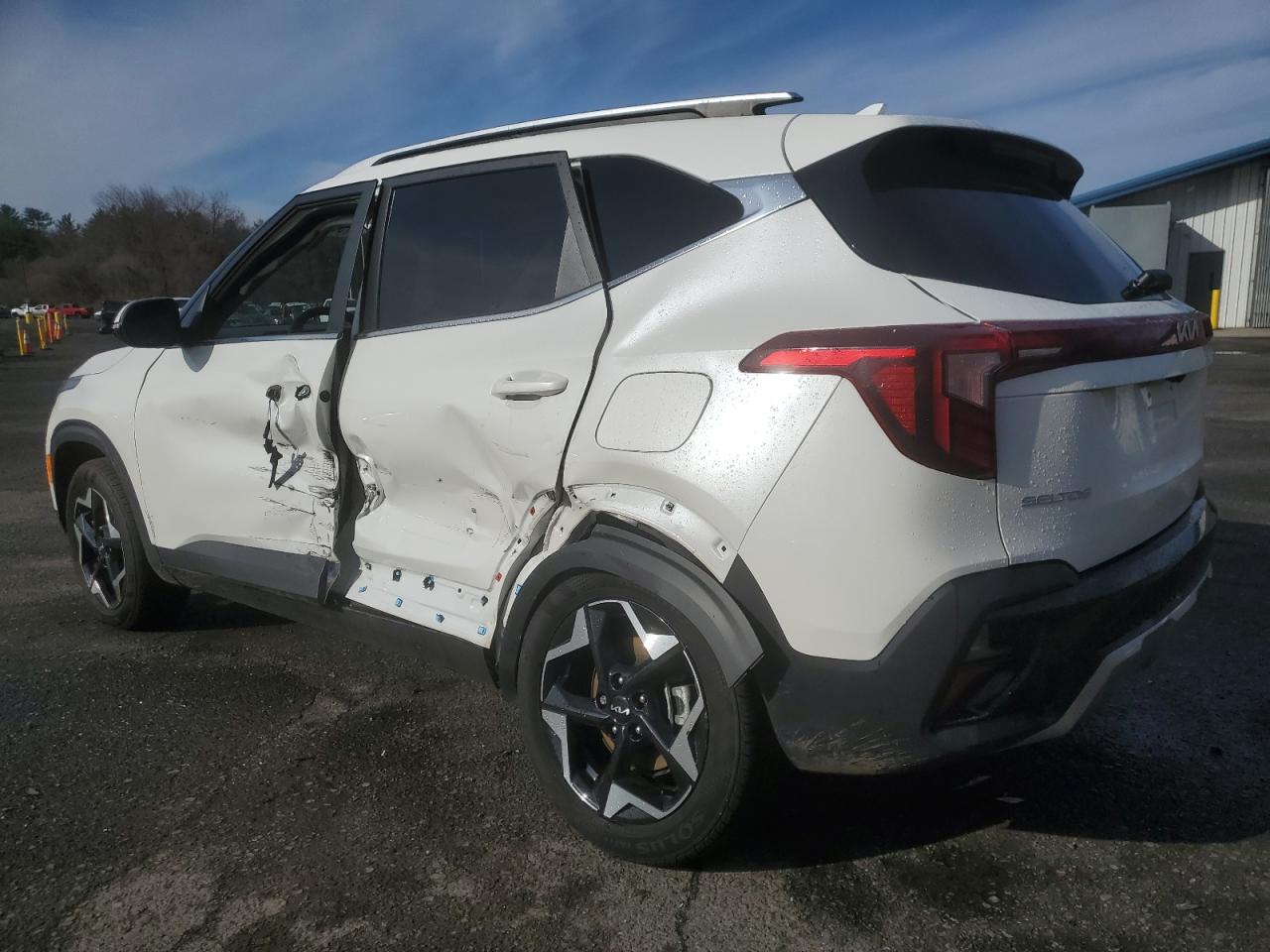 2024 KIA SELTOS EX VIN:KNDERCAA1R7667068