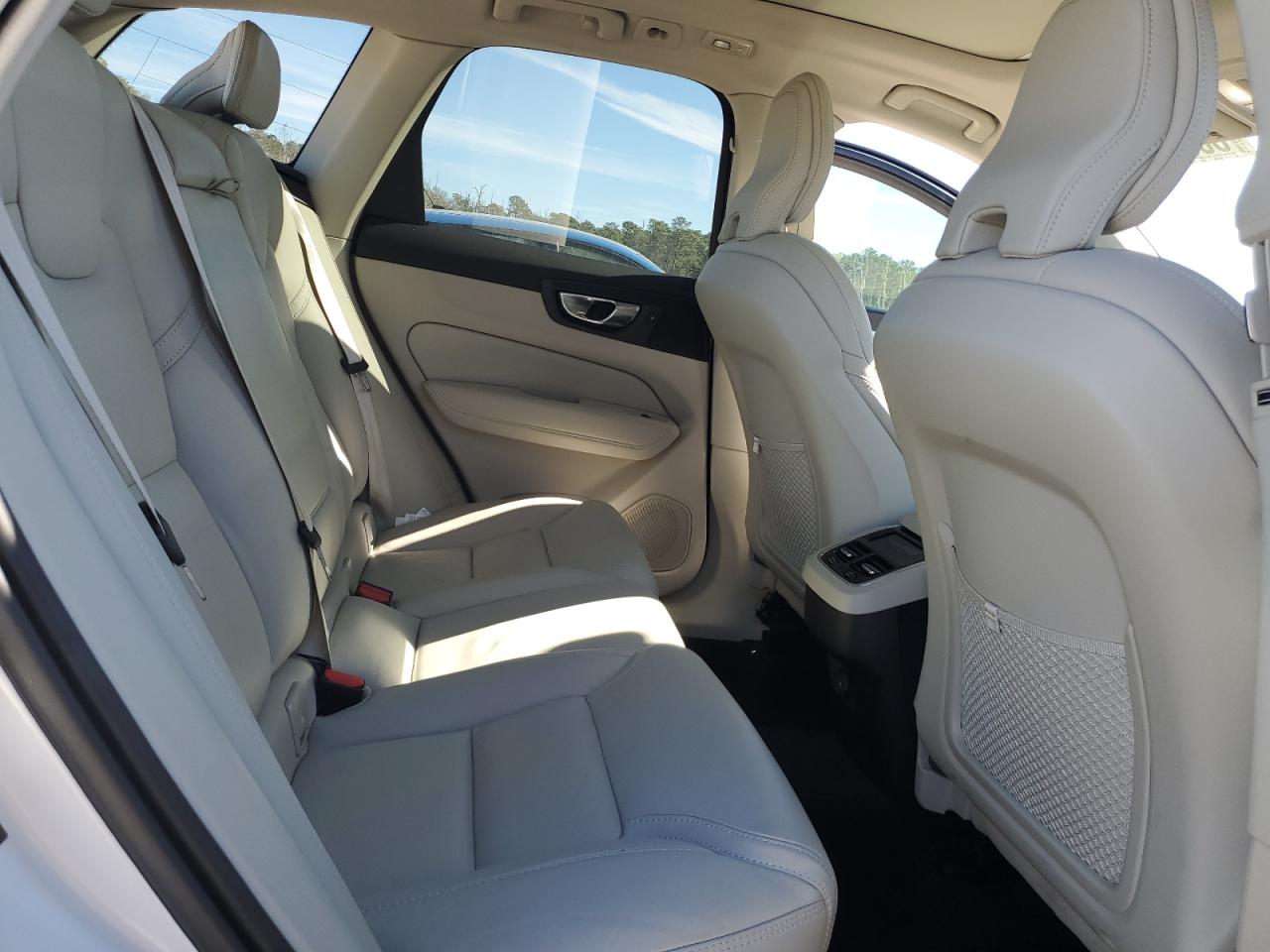 2022 VOLVO XC60 B5 INSCRIPTION VIN:YV4L12DL6N1025588