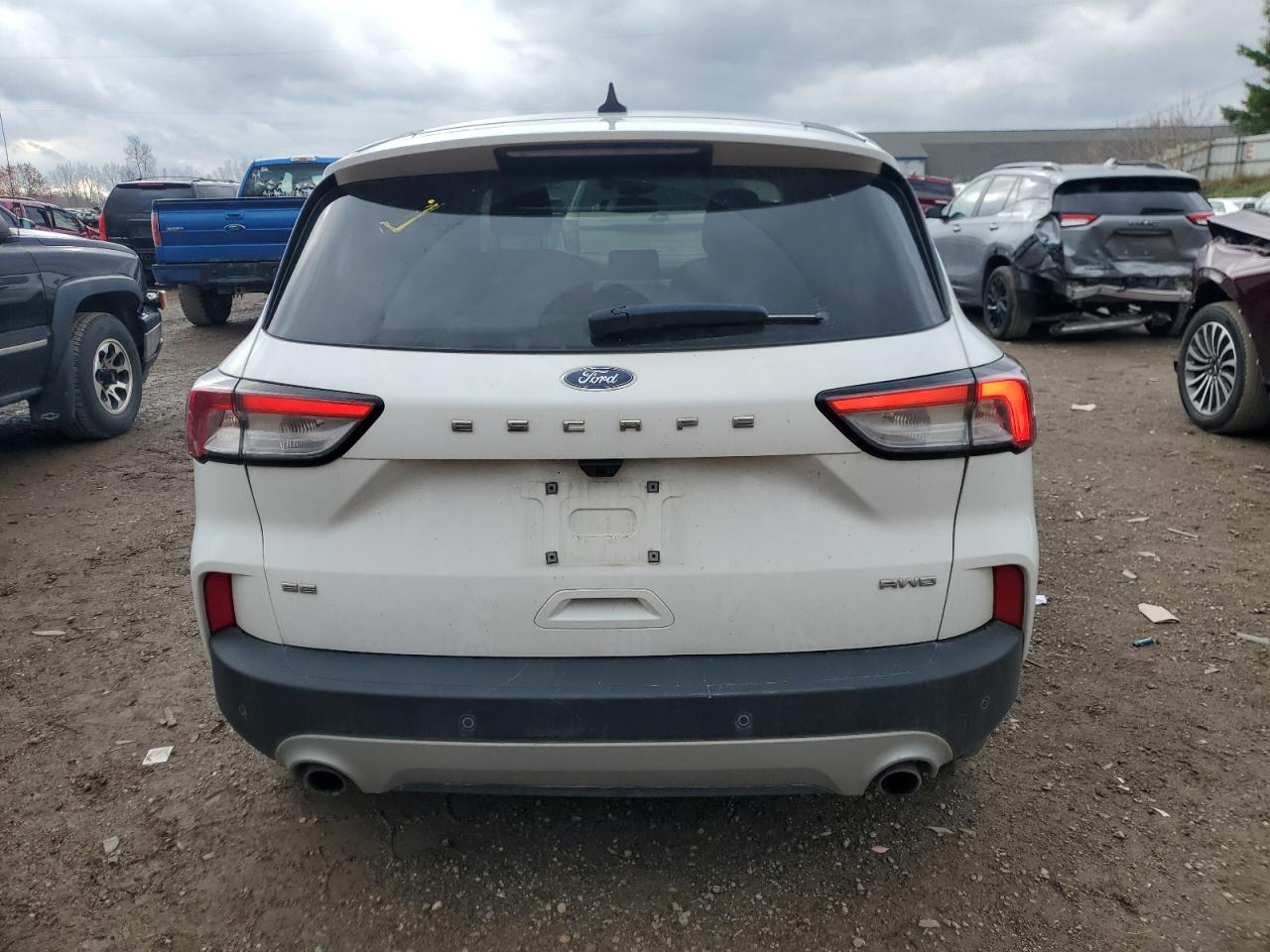 2022 FORD ESCAPE SE VIN:1FMCU9G60NUB32803