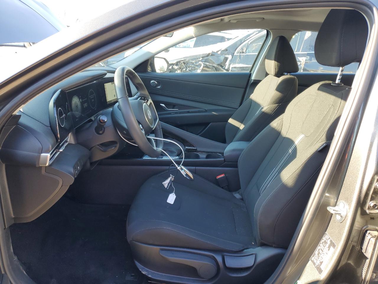 2024 HYUNDAI ELANTRA SEL VIN:KMHLS4DG7RU784555