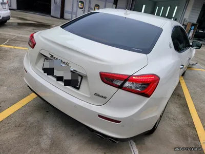 2015 Maserati Ghibli VIN: