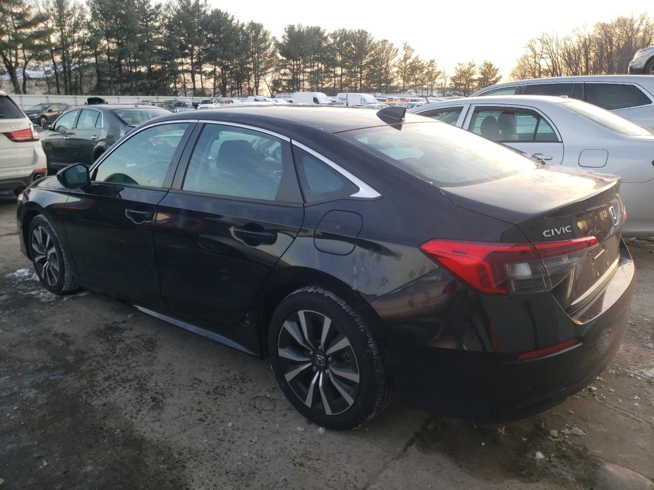 2024 HONDA CIVIC EX VIN:2HGFE1F76RH301646