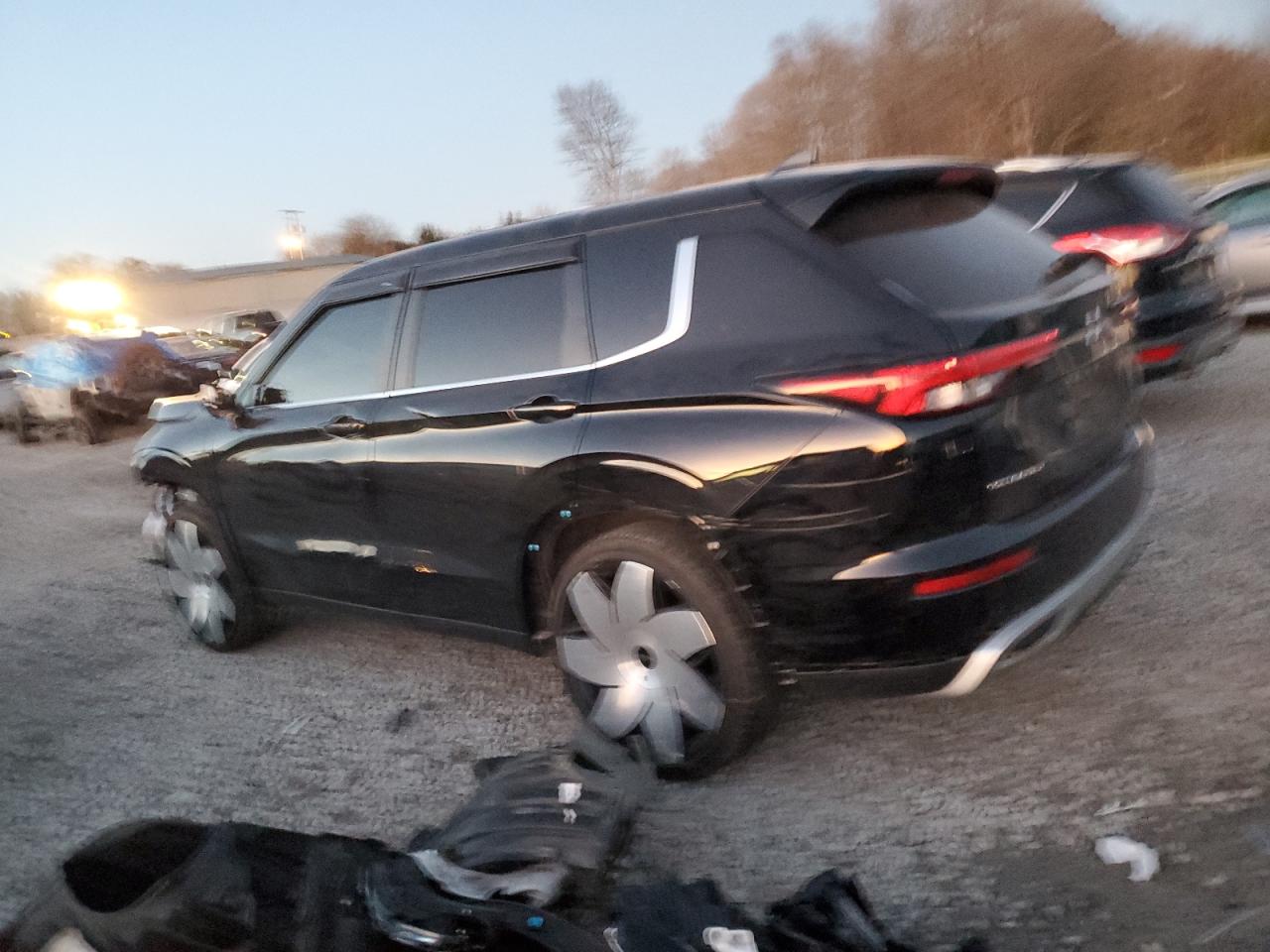 2023 MITSUBISHI OUTLANDER SE VIN:JA4J4UA81PZ060356