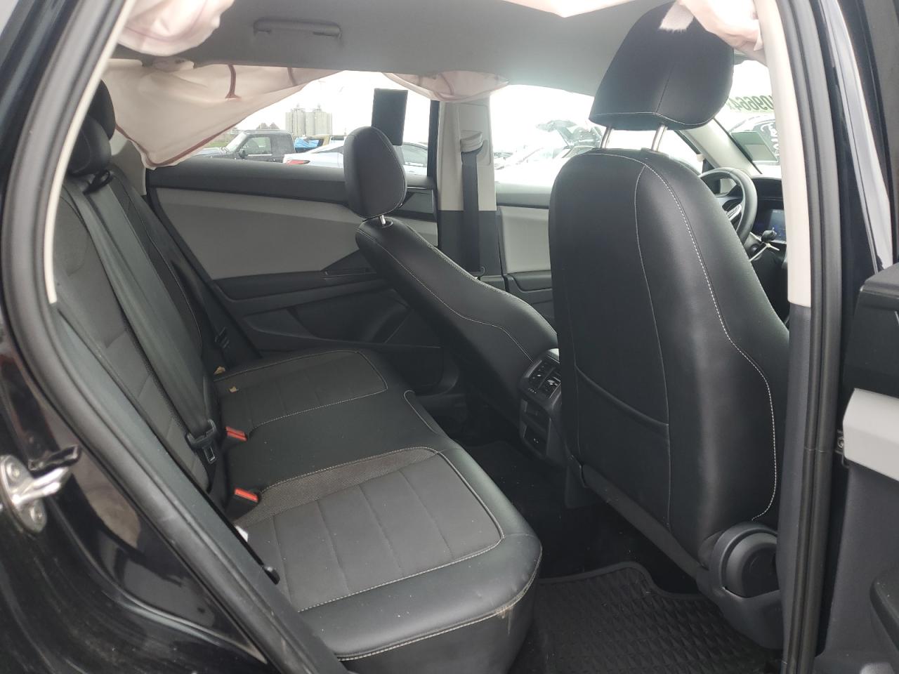 2022 VOLKSWAGEN TAOS SE VIN:3VVWX7B21NM069153