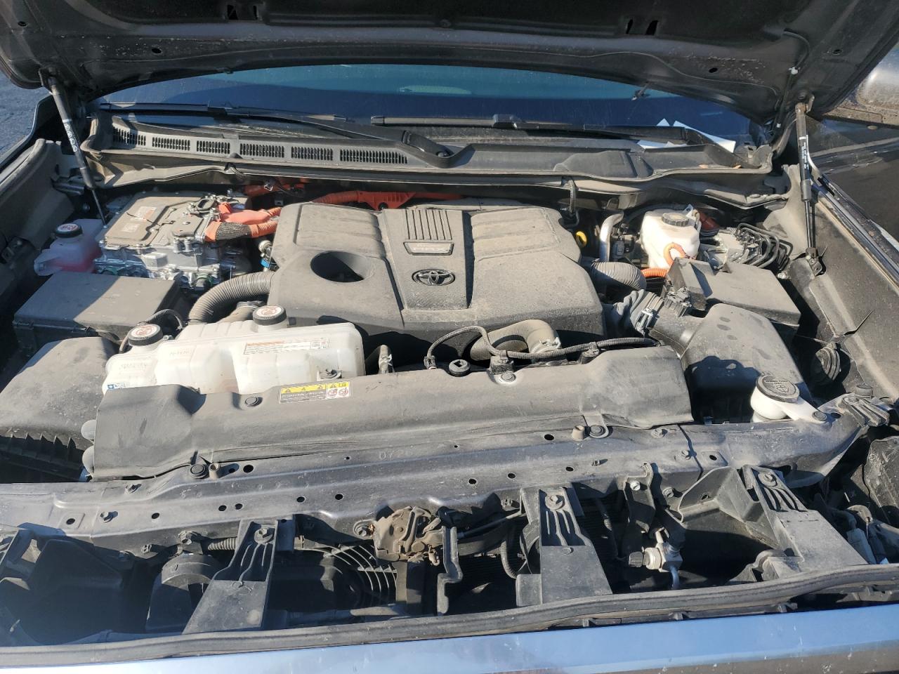 2023 TOYOTA TUNDRA CREWMAX LIMITED VIN:5TFJC5DB1PX019646