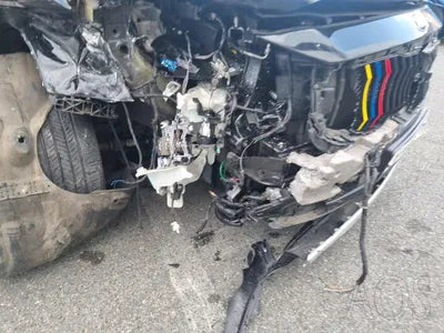 2019 Kia Carnival KNAME81ABKS593799 VIN:KNAME81ABKS593799