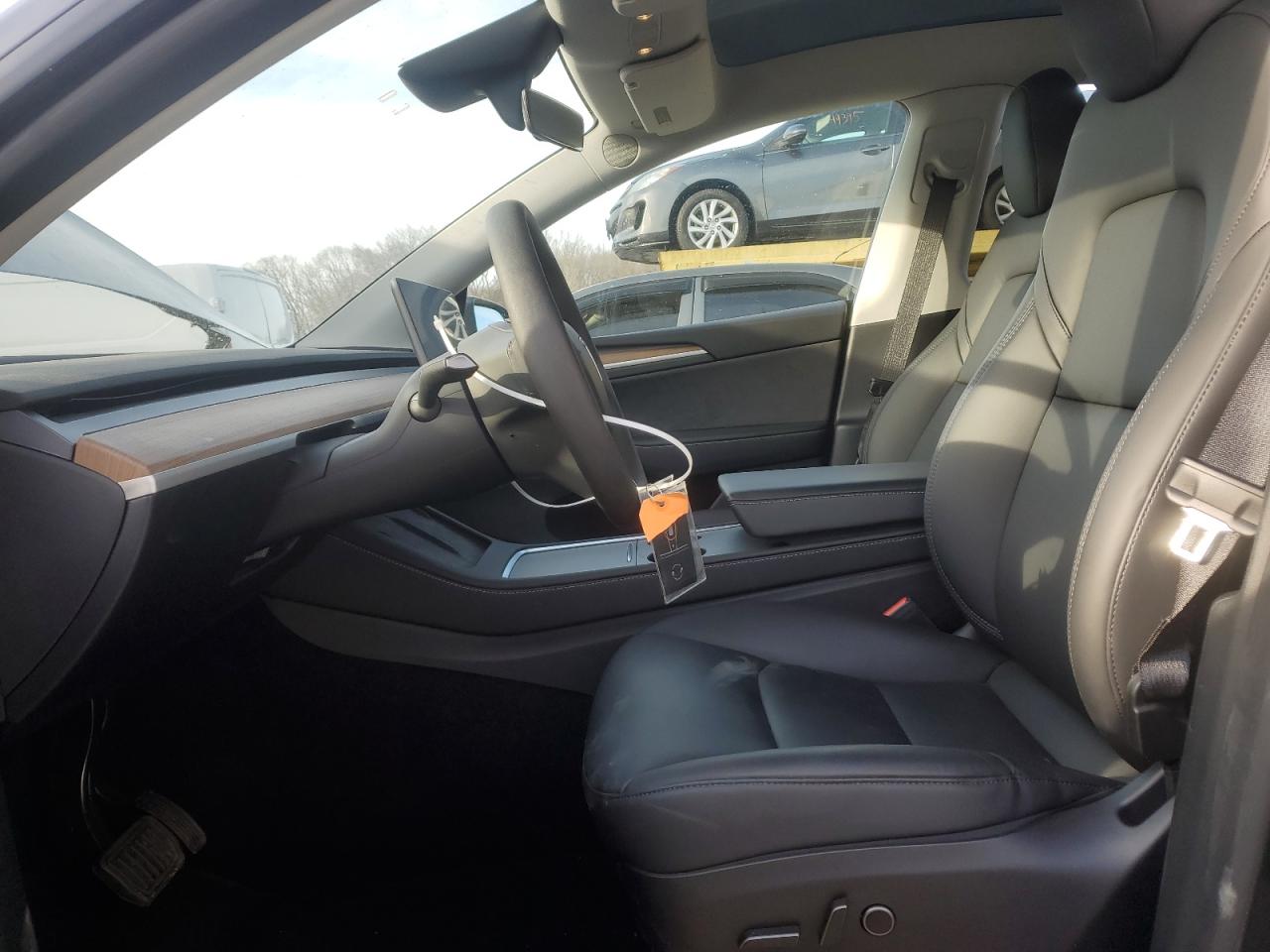 2024 TESLA MODEL Y  VIN:7SAYGDEE6RA312297