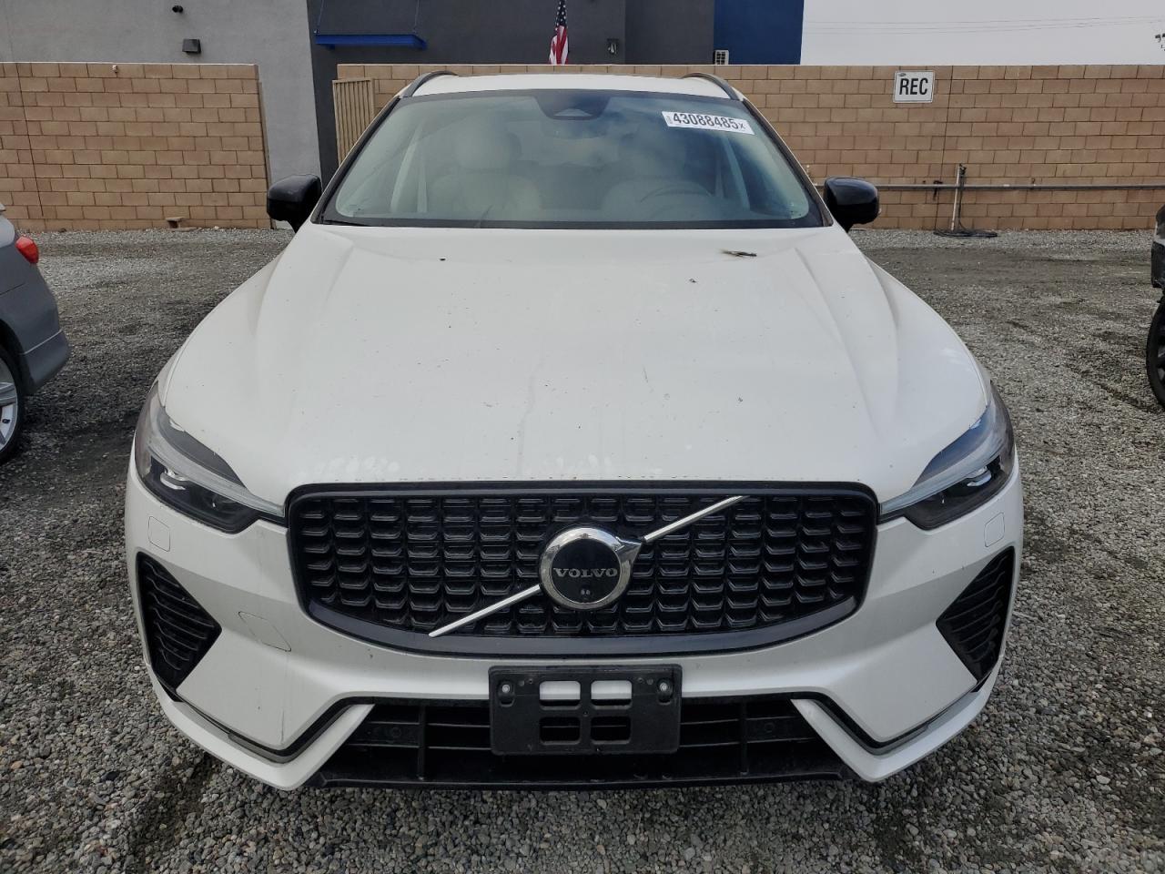 2023 VOLVO XC60 PLUS VIN:YV4L12DW3P1380733