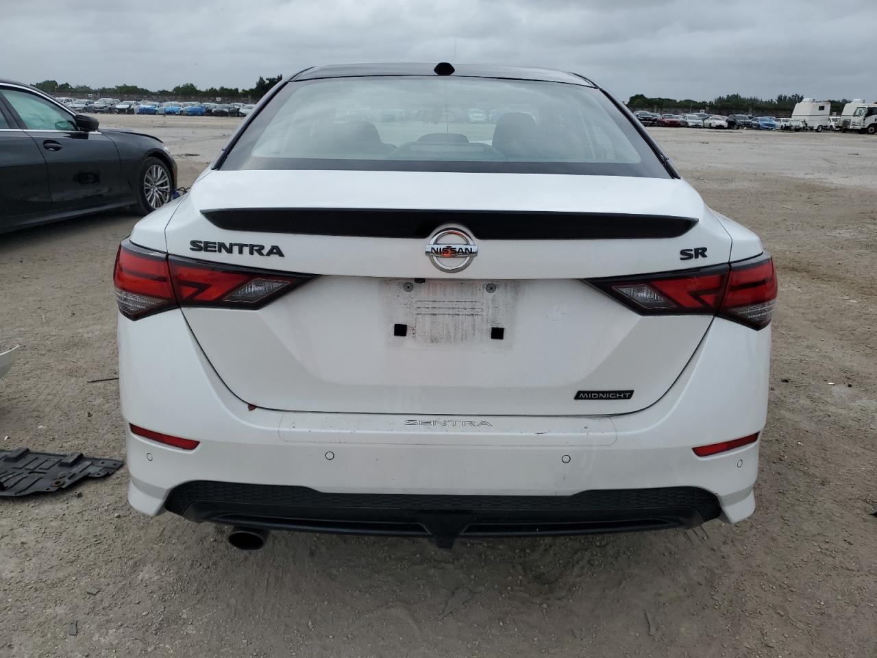 2022 NISSAN SENTRA SR VIN:3N1AB8DV7NY210677