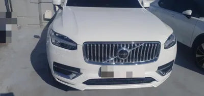 2020 Volvo XC90 VIN: