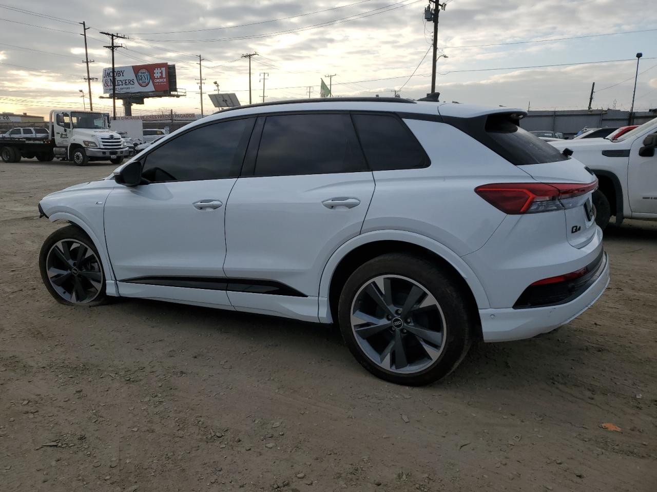 2023 AUDI Q4 E-TRON PREMIUM PLUS VIN:WA1L2BFZ0PP027512
