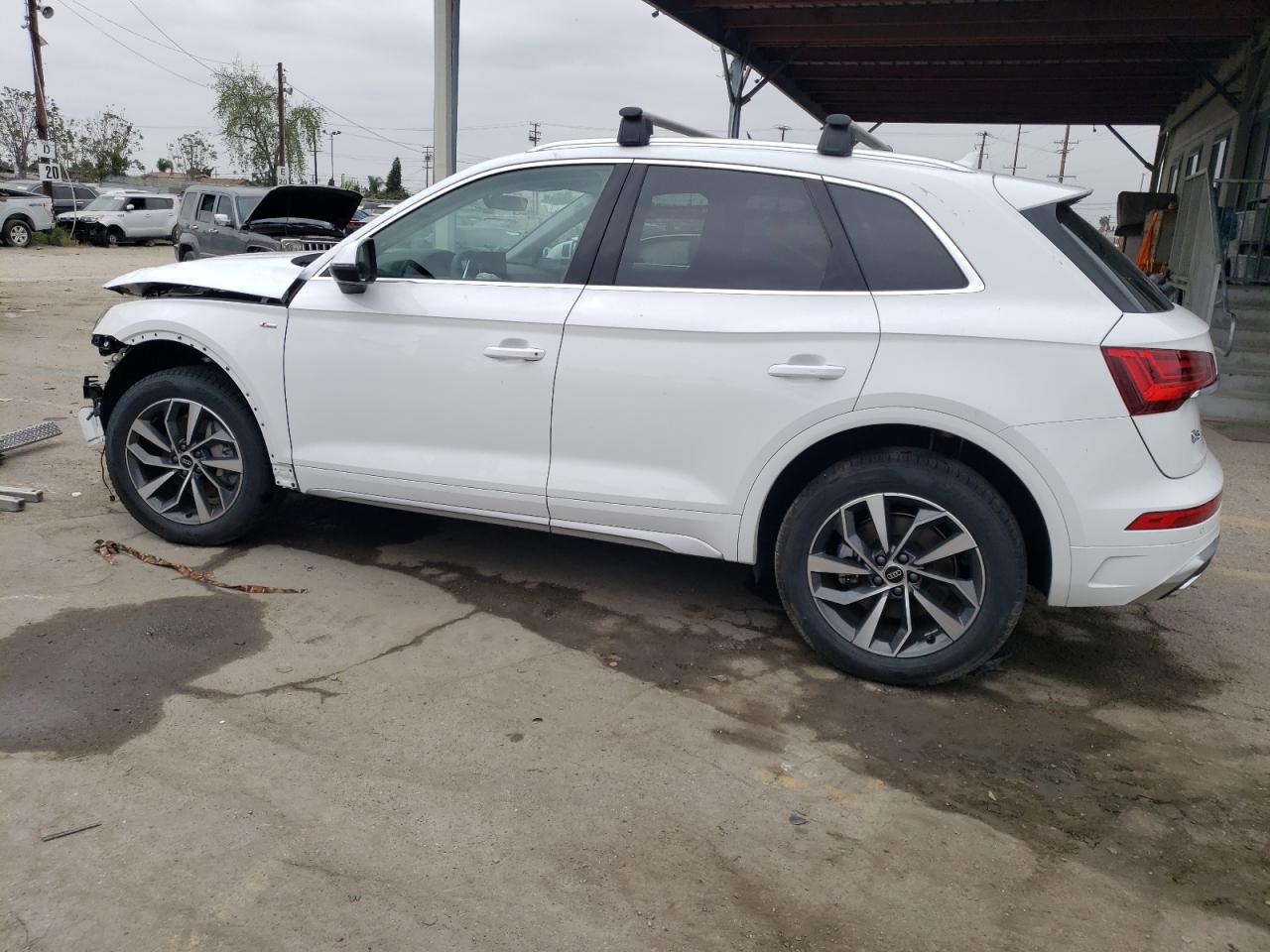 2024 AUDI Q5 PREMIUM PLUS 45 VIN:WA1EAAFY3R2033026