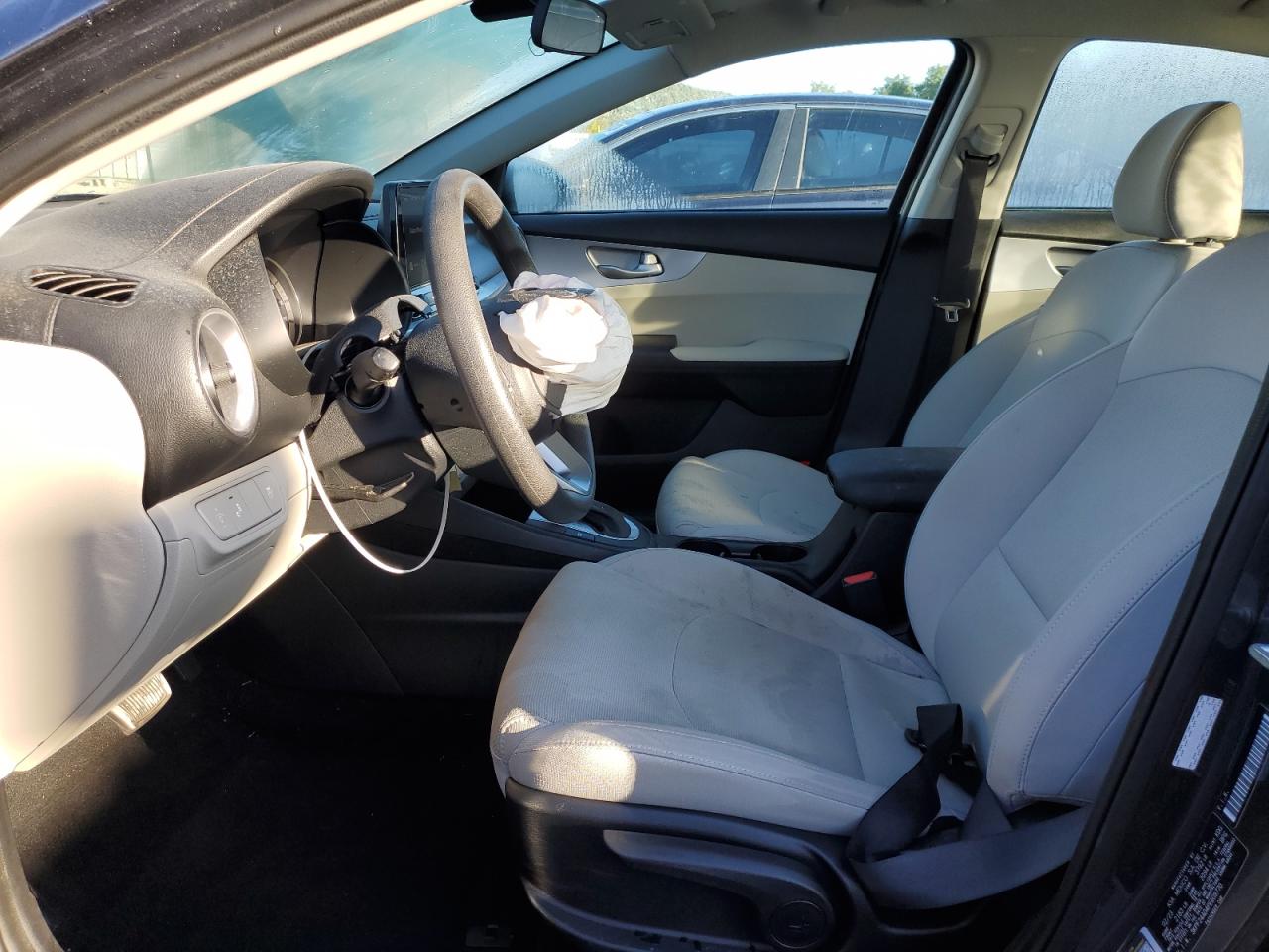 2023 KIA FORTE LX VIN:3KPF24AD4PE609770