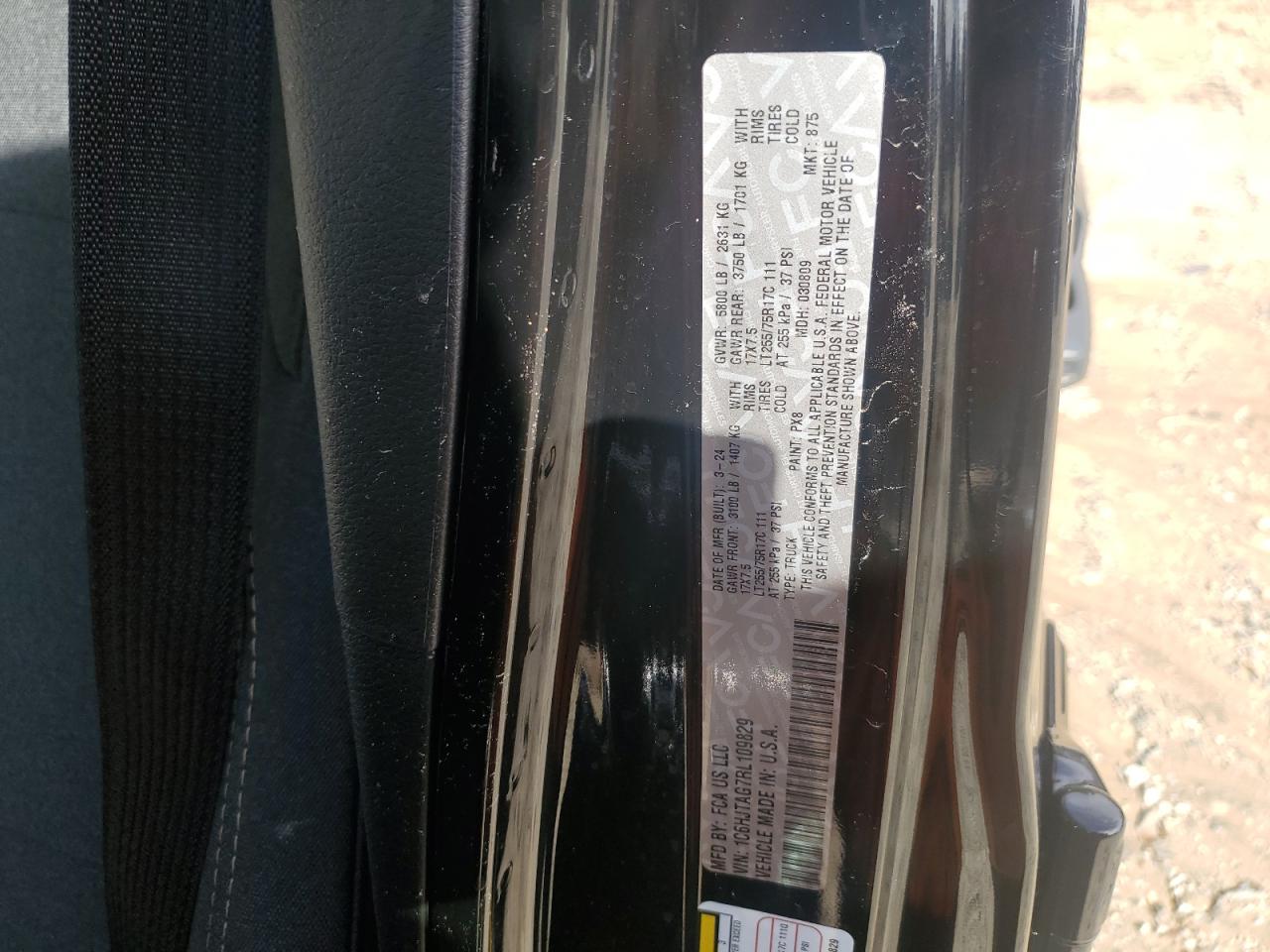 2024 JEEP GLADIATOR SPORT VIN:1C6HJTAG7RL109829