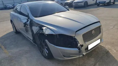 2017 Jaguar XJ SAJAA1296HNW06955 VIN:SAJAA1296HNW06955