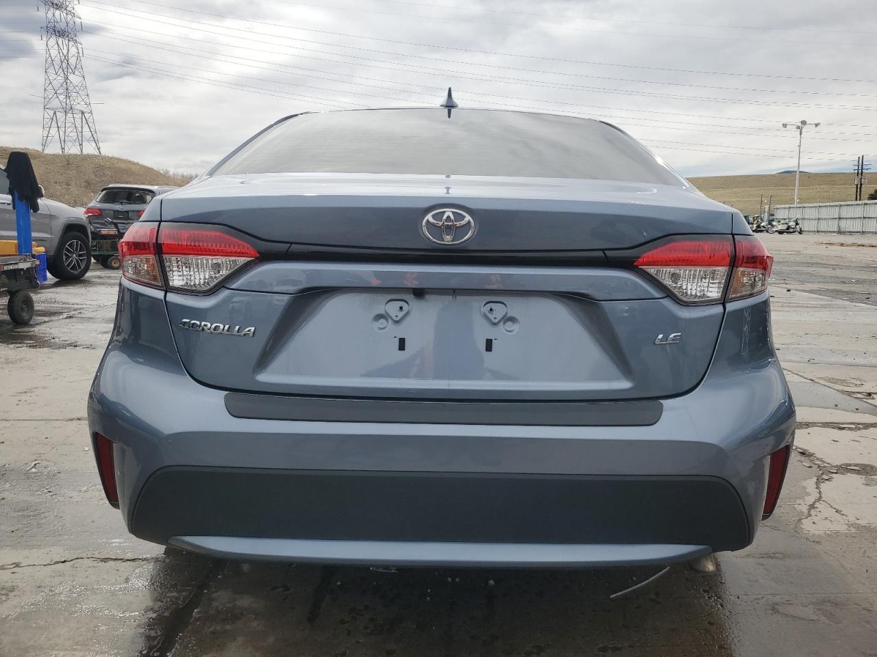 2022 TOYOTA COROLLA LE VIN:5YFEPMAE6NP389758