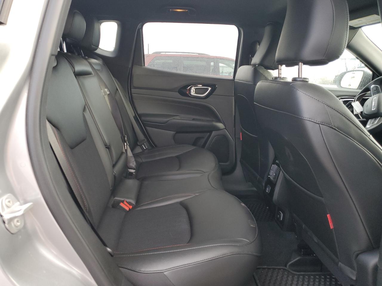 2024 JEEP COMPASS TRAILHAWK VIN:3C4NJDDN2RT588709