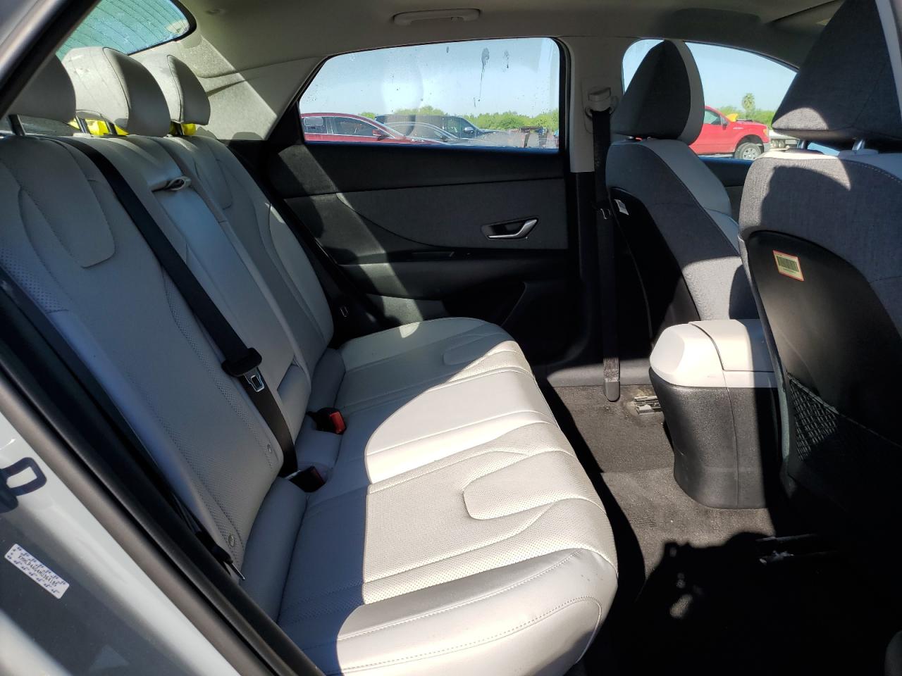 2022 HYUNDAI ELANTRA LIMITED VIN:KMHLP4AG4NU364185