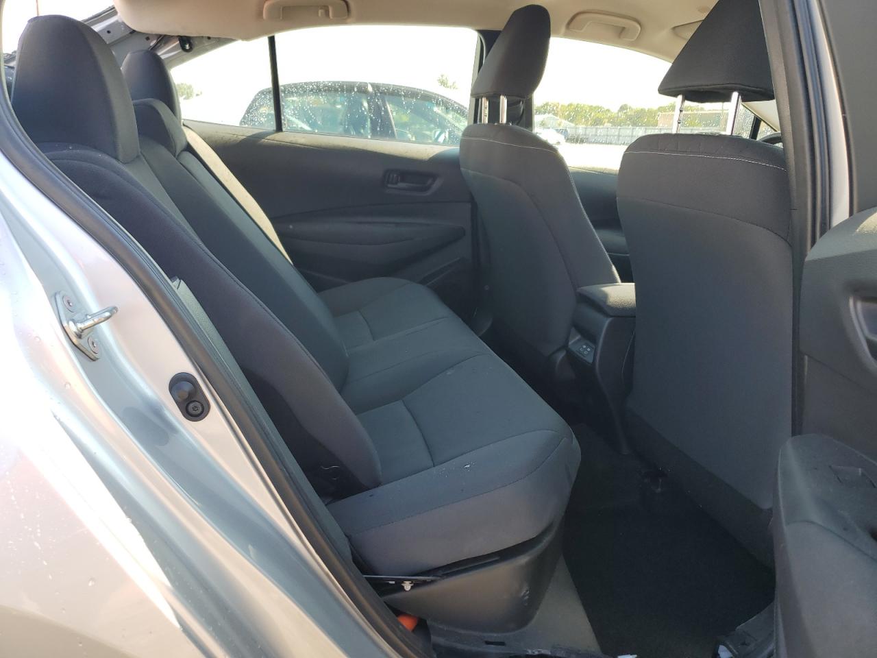 2023 TOYOTA COROLLA LE VIN:JTDBDMHE5P3007300