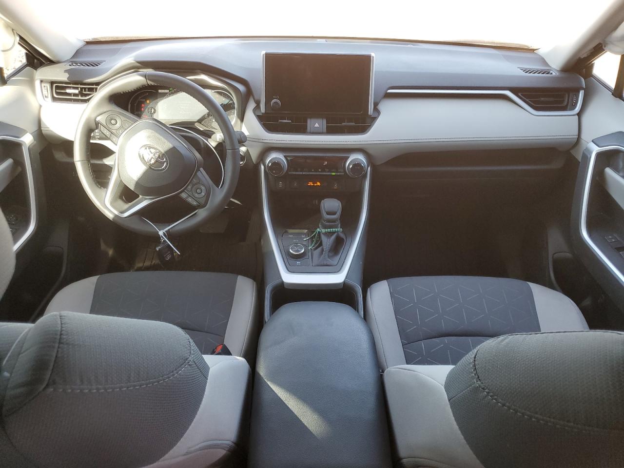 2023 TOYOTA RAV4 XLE VIN:4T3RWRFV7PU100390