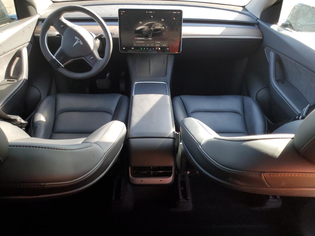 2022 TESLA MODEL Y  VIN:7SAYGDEE3NF443748