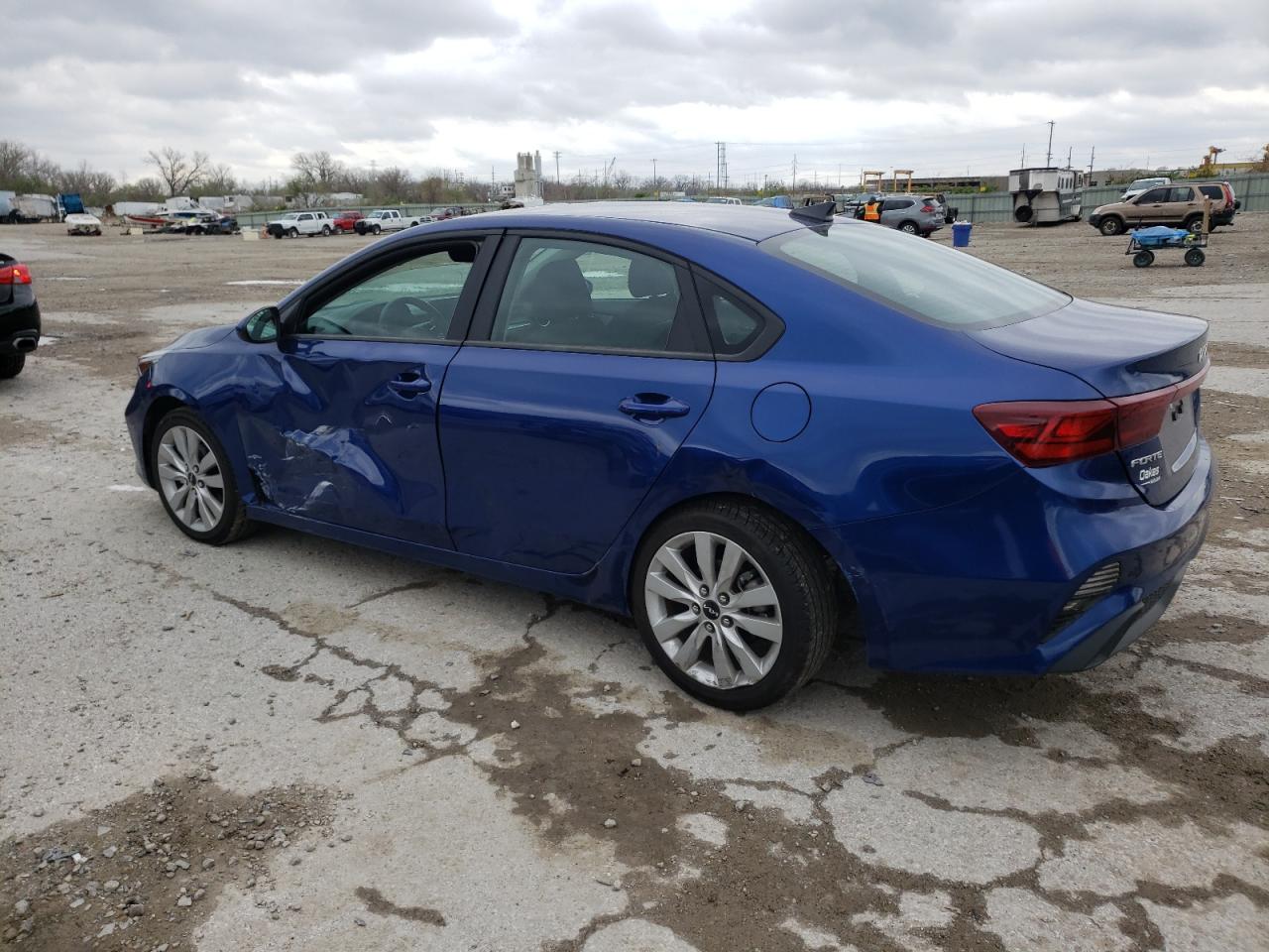 2022 KIA FORTE FE VIN:3KPF24AD7NE458887