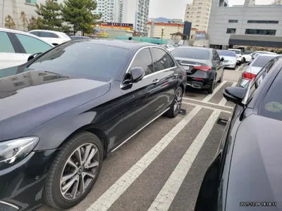 2017 Mercedes-Benz E 300 WDDZF4JB7JA323282 VIN:WDDZF4JB7JA323282