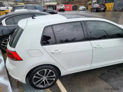 2014 Volkswagen Golf VIN: