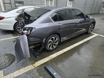 2017 Honda Accord VIN: