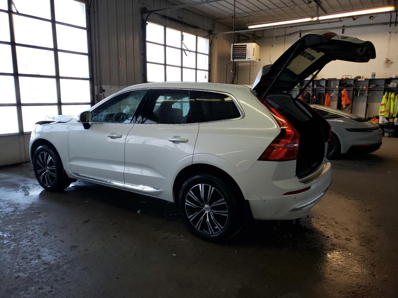 2022 VOLVO XC60 B5 INSCRIPTION VIN:YV4L12RL7N1080351