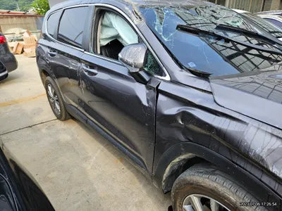 2018 Hyundai Santa FE VIN: