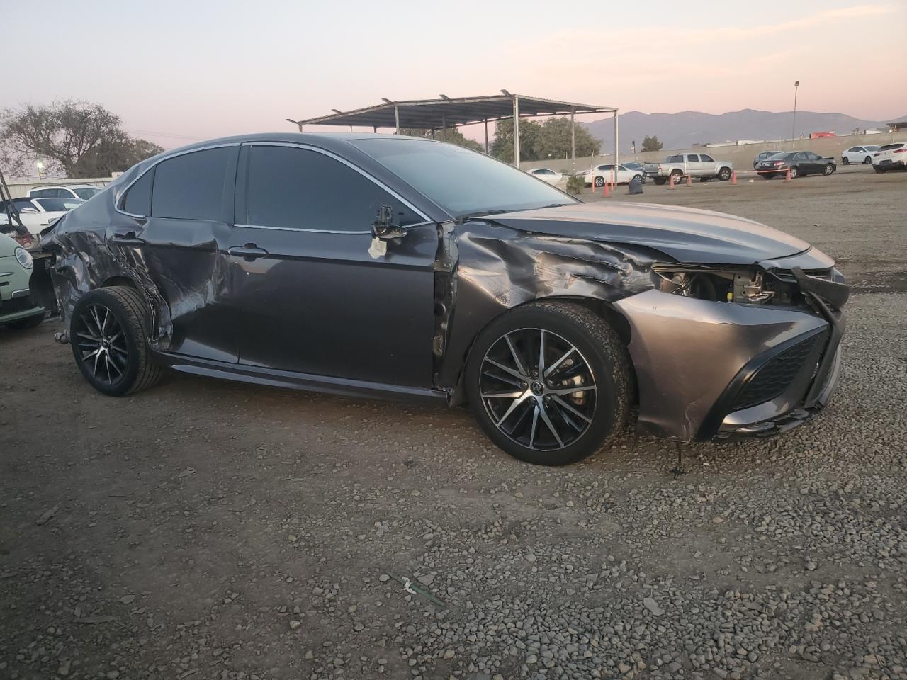 2024 TOYOTA CAMRY SE NIGHT SHADE VIN:4T1G11AK6RU892936