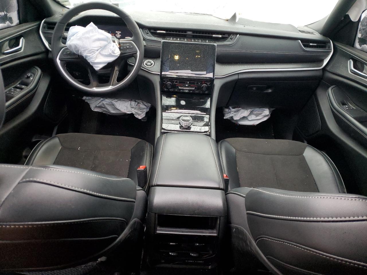 2023 JEEP GRAND CHEROKEE LAREDO VIN:1C4RJHAG4PC633009