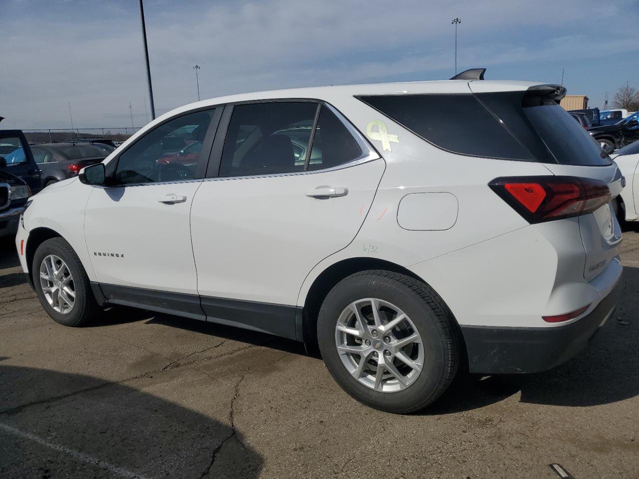 2023 CHEVROLET EQUINOX LT VIN:3GNAXUEG7PL184239
