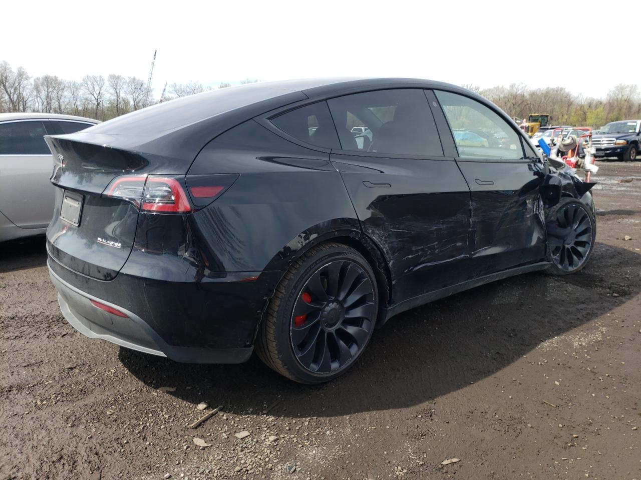 2022 TESLA MODEL Y  VIN:7SAYGDEF0NF452755