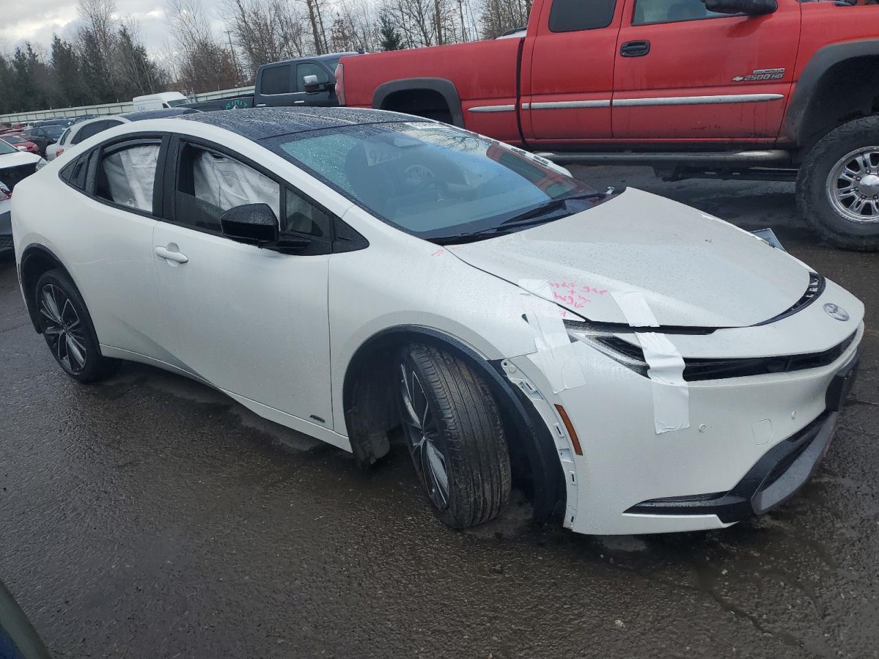 2024 TOYOTA PRIUS LE VIN:JTDADABU0R3016757