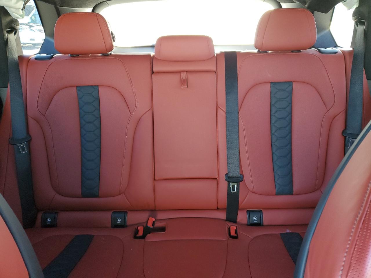 2022 BMW X5 M VIN:5YMJU0C06N9K15414