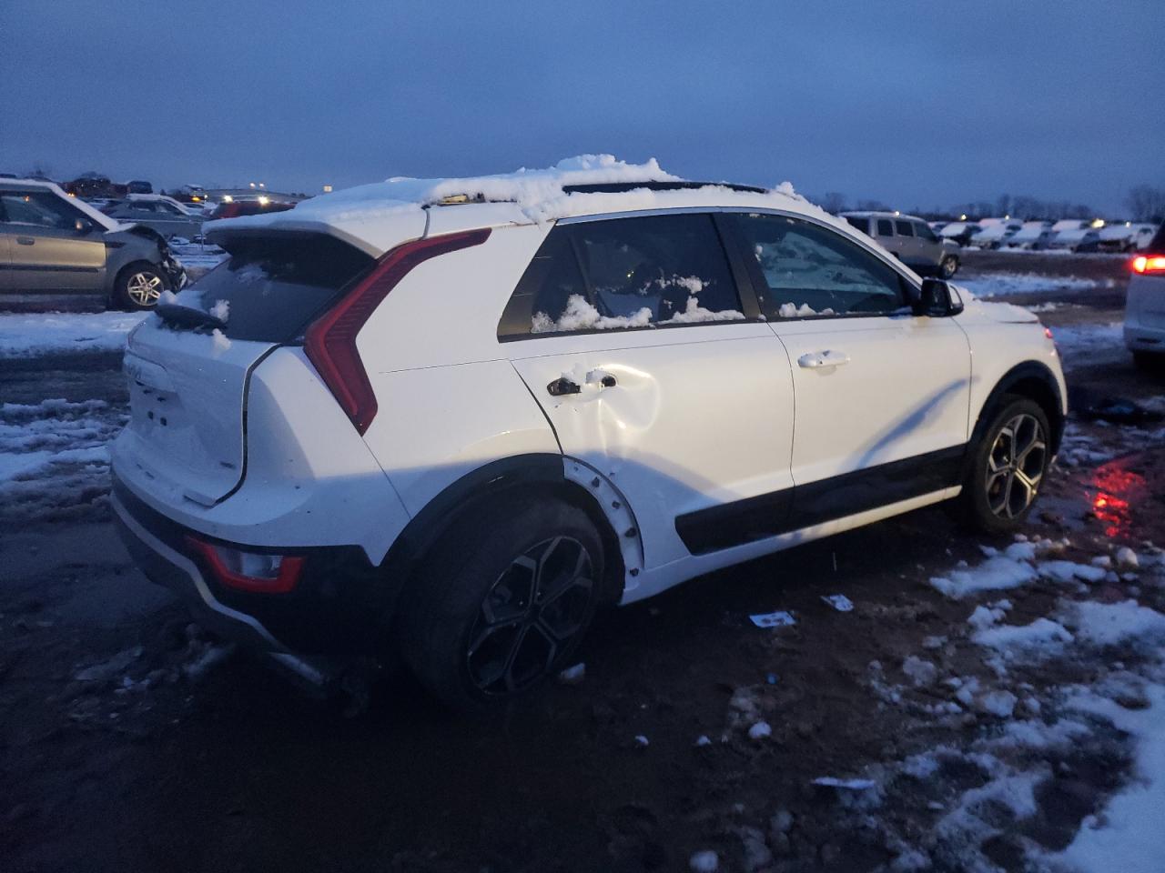 2023 KIA NIRO EX VIN:5YFBURHE7FP326104