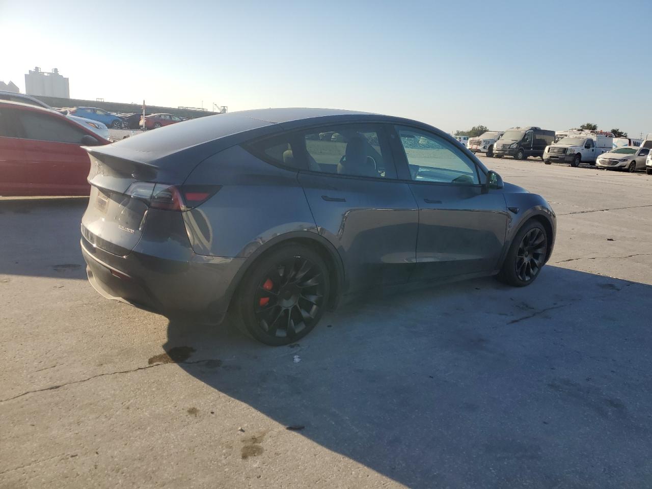 2022 TESLA MODEL Y  VIN:7SAYGDEF9NF466251