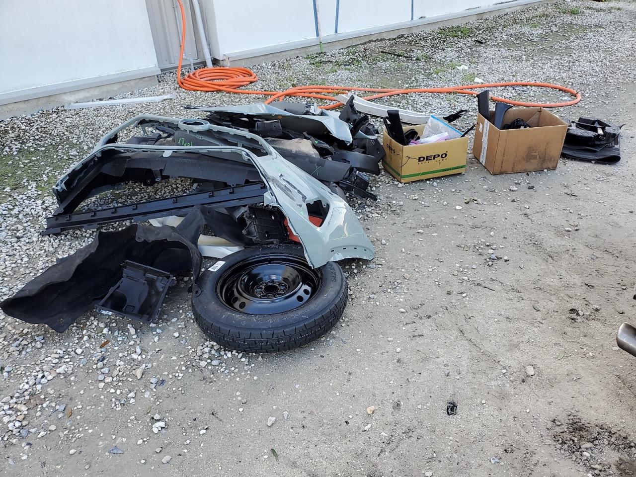 2023 TOYOTA RAV4 XLE VIN:2T3W1RFV5PW253318