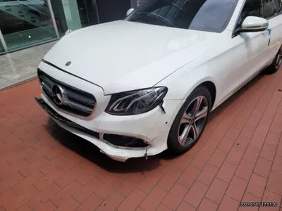 2019 Mercedes-Benz E 300 VIN: