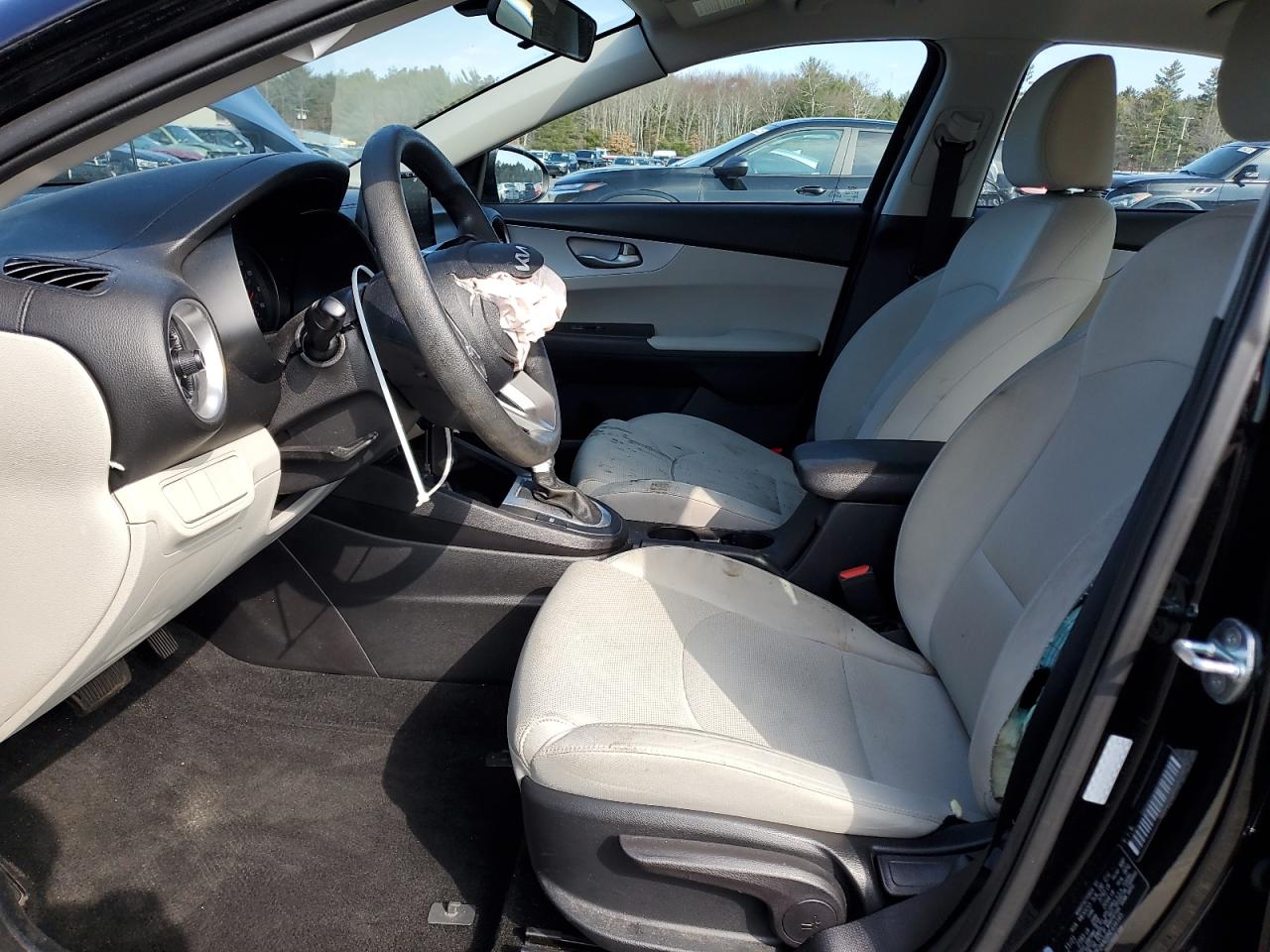 2022 KIA FORTE FE VIN:3KPF24AD8NE434145