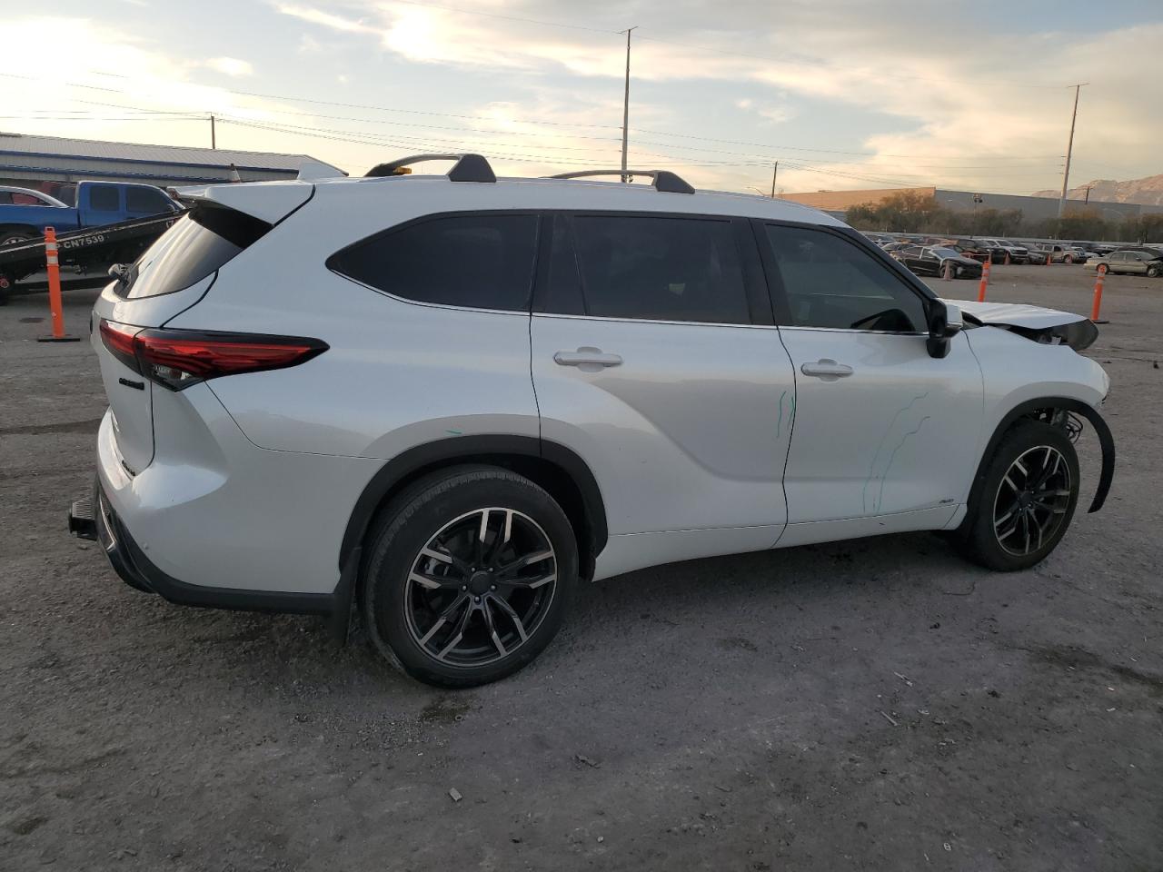 2022 TOYOTA HIGHLANDER HYBRID LIMITED VIN:5TDXBRCH4NS544844