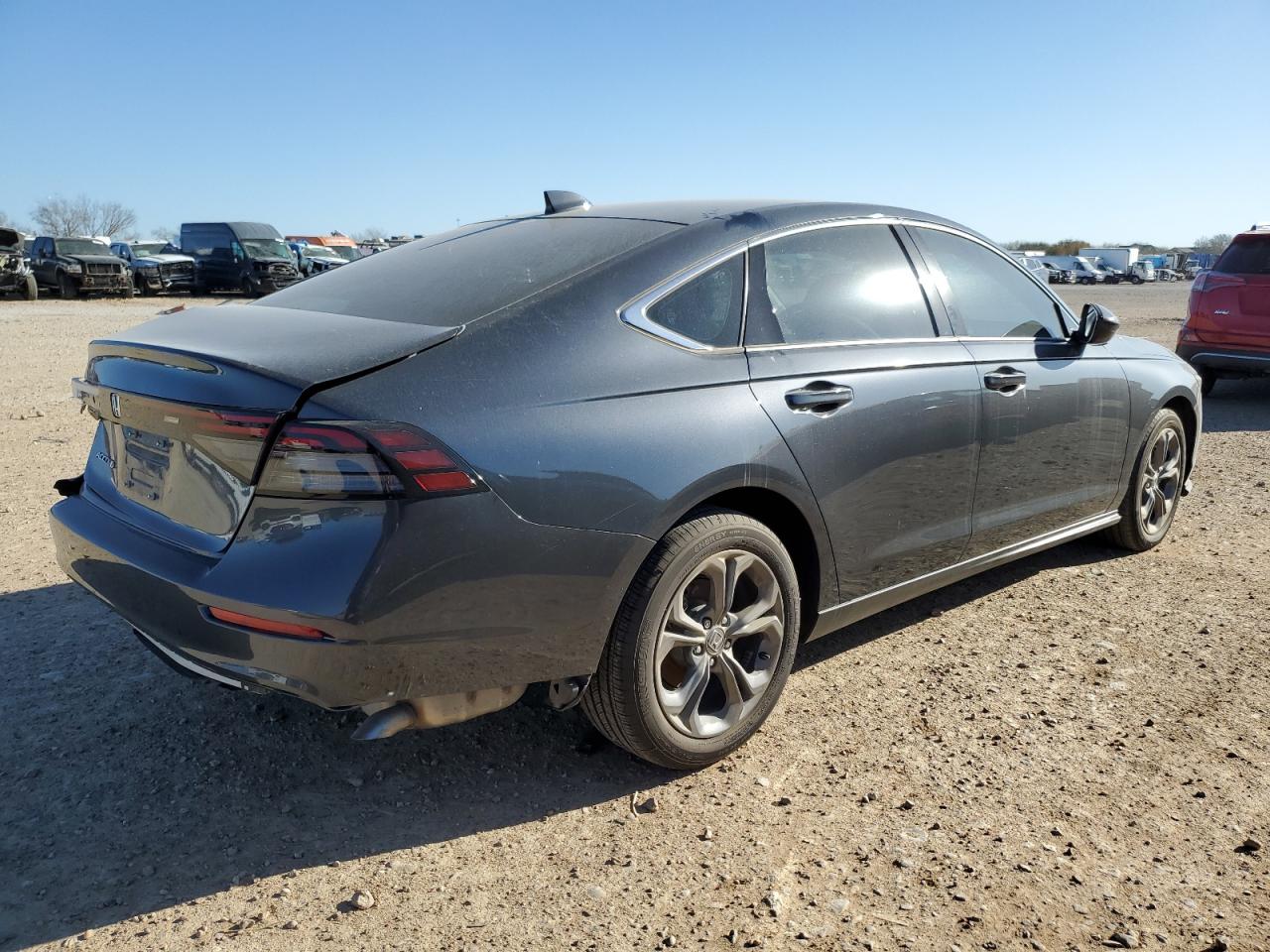 2024 HONDA ACCORD EX VIN:1HGCY1F31RA005679