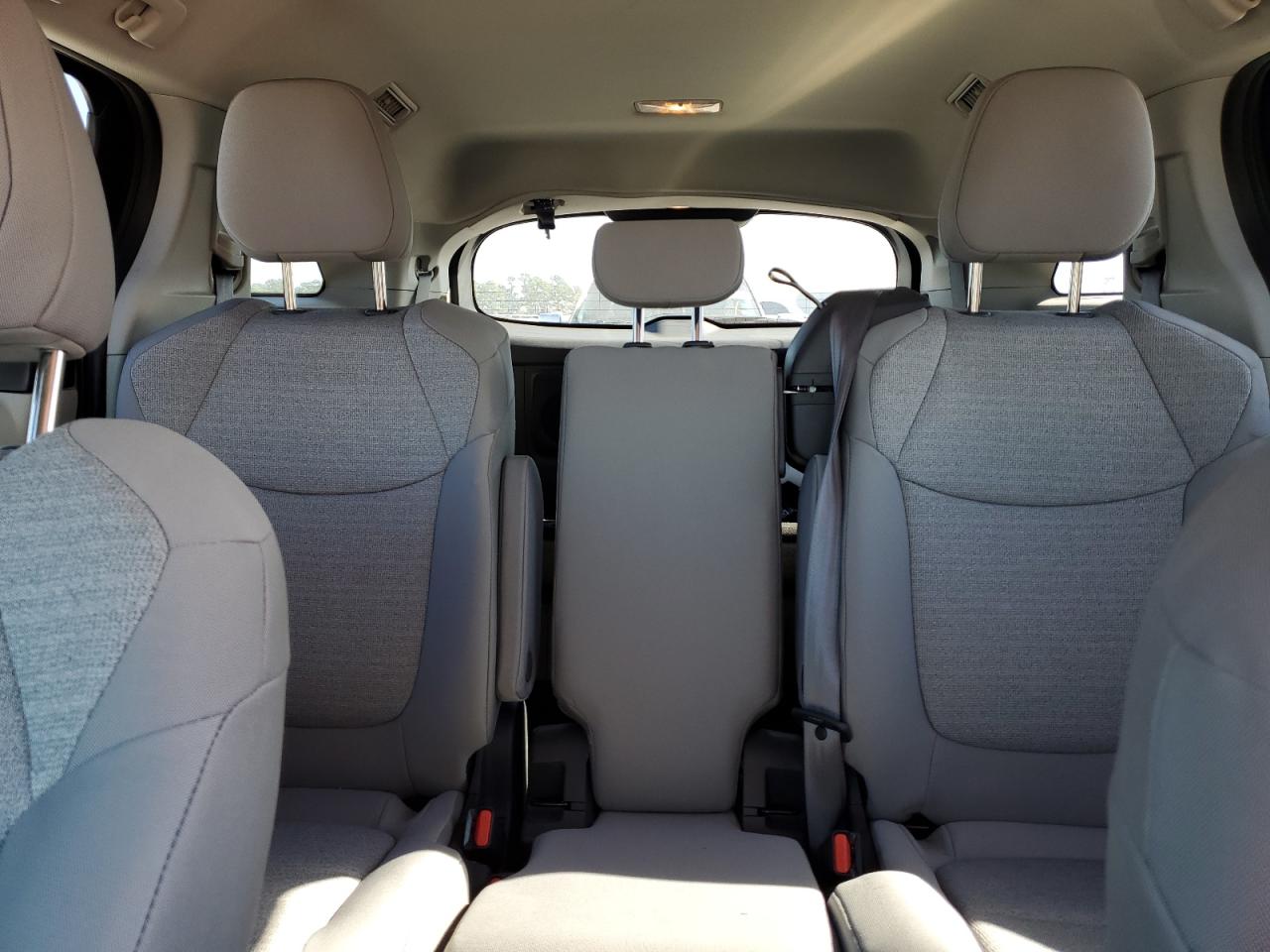 2023 TOYOTA SIENNA LE VIN:5TDKRKEC3PS168414