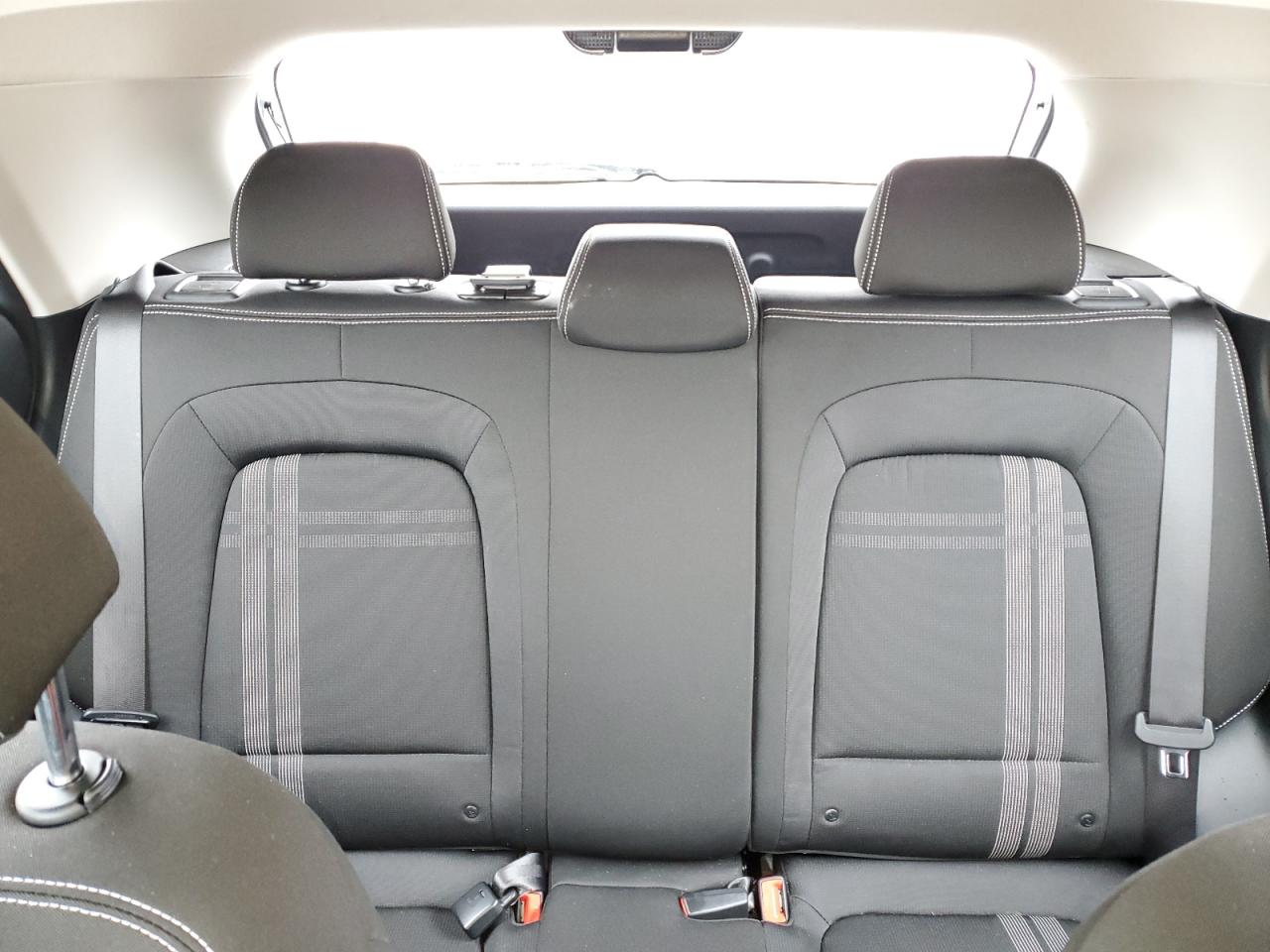 2022 HYUNDAI VENUE SEL VIN:KMHRC8A35NU180352