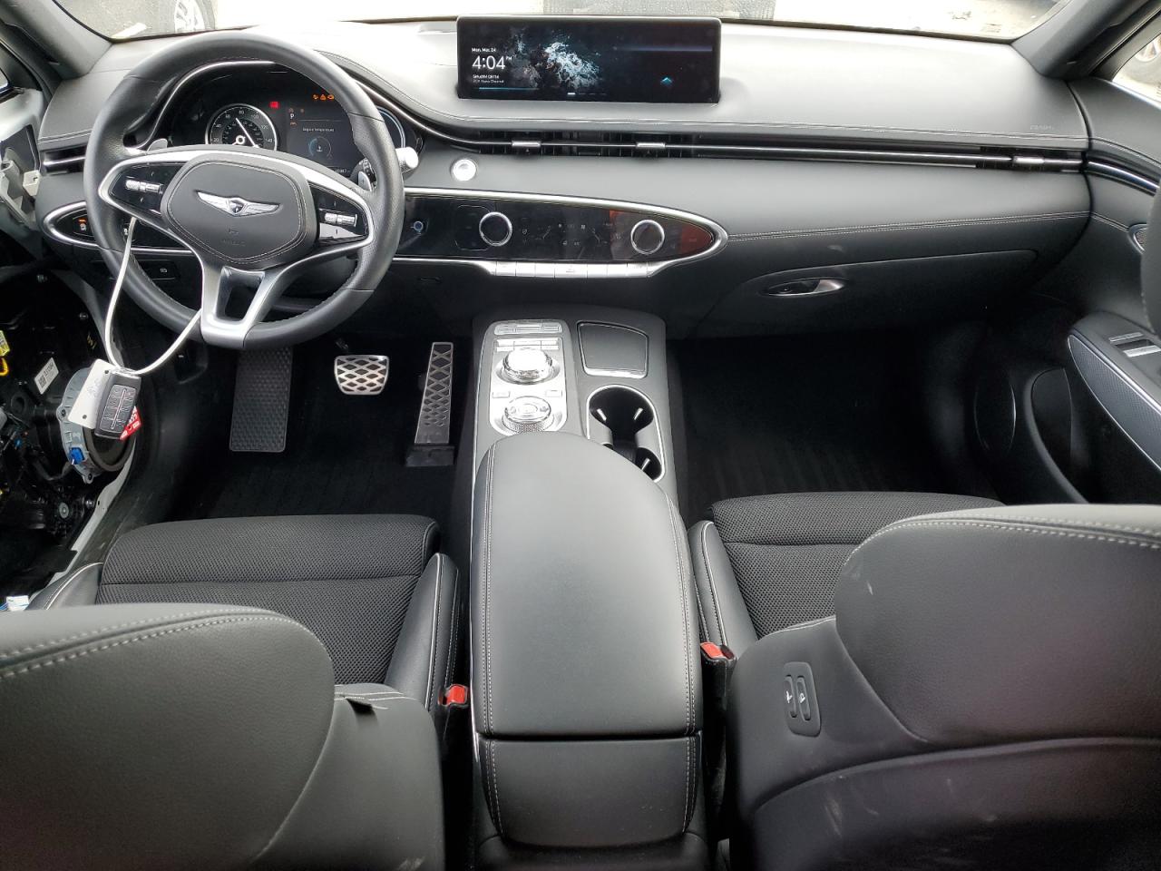 2022 GENESIS GV70 BASE VIN:KMUMADTB9NU057748